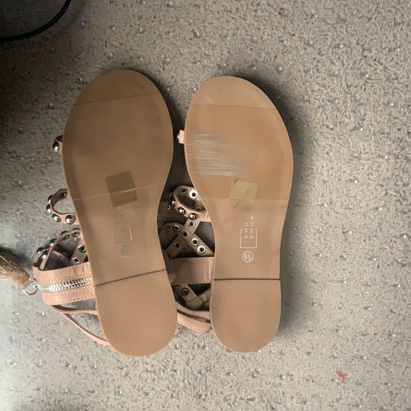 Shu shop sandals - Picture 3 of 3